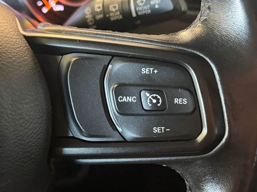 Used 2019 Yellow Jeep Unlimited Sport S image 30