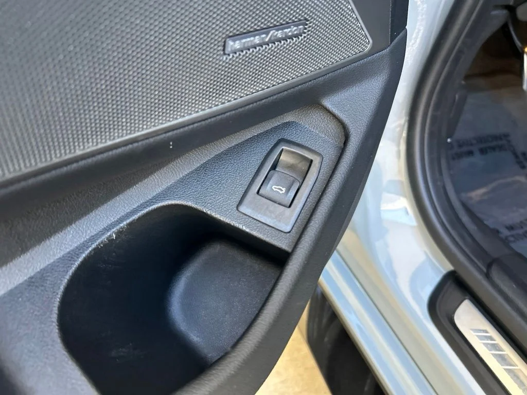 Used 2027 Gray BMW Competition image 47