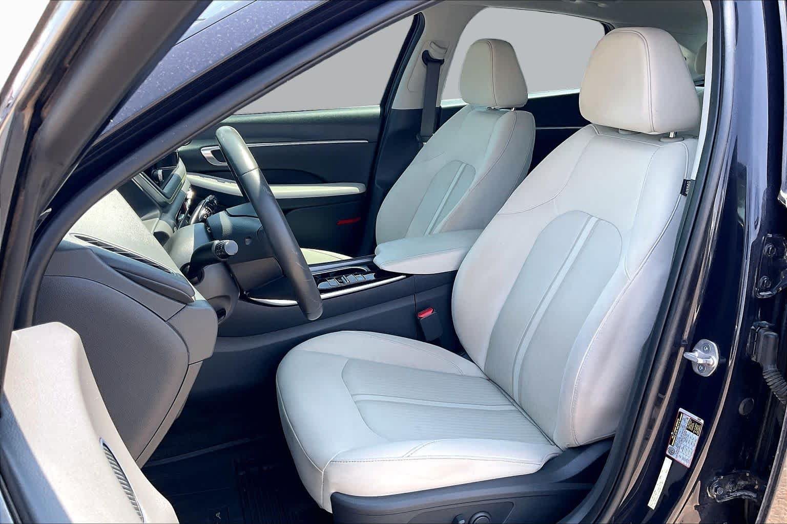 Used 2023 Carbon Blue Hyundai SEL image 8