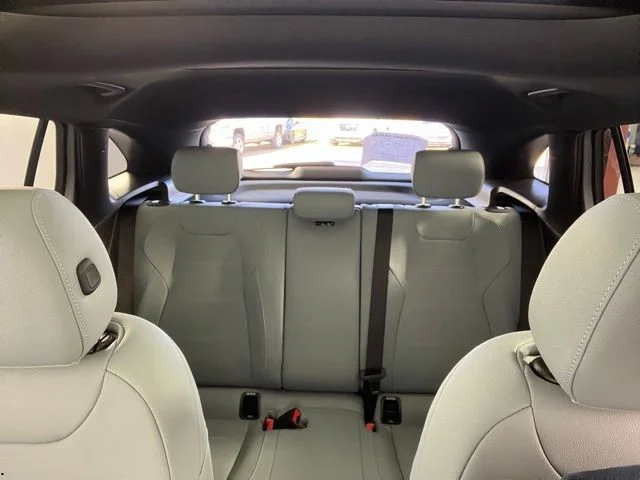 New 2026 Cirrus Silver Metallic Mercedes-Benz GLA 250 image 33