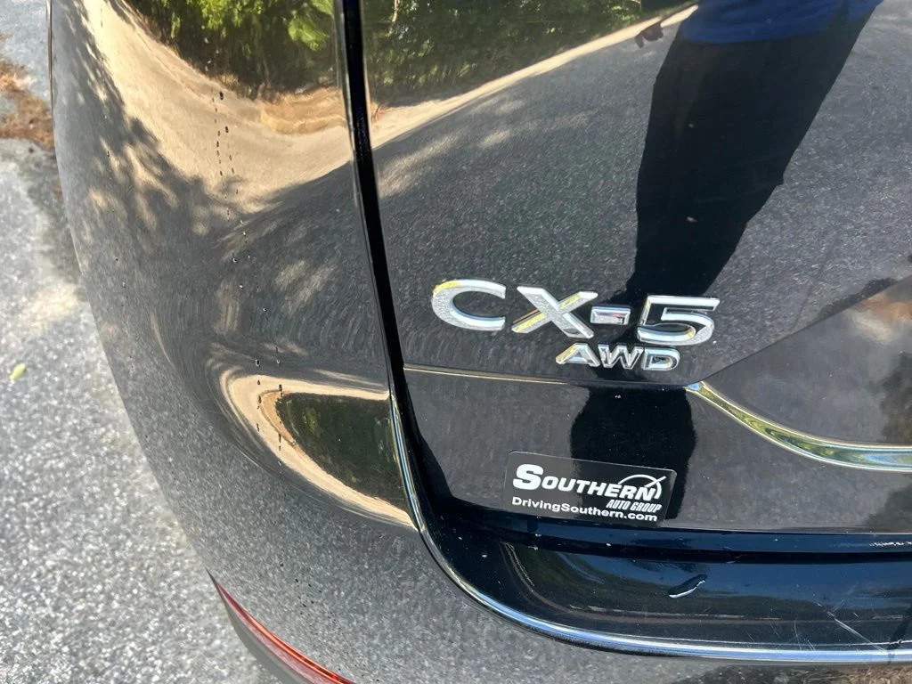 Used 2021 Black Mazda Grand Touring image 11