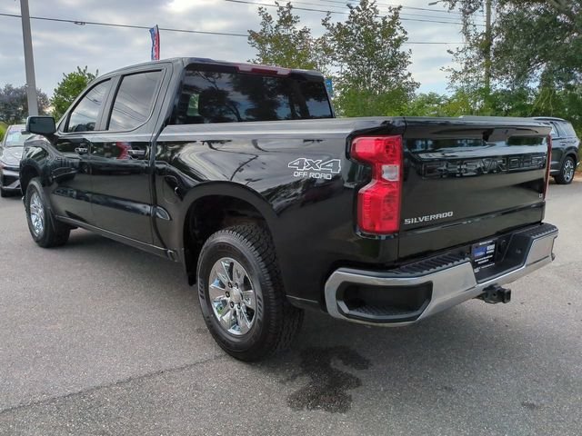 Used 2022 Black Chevrolet LT image 7