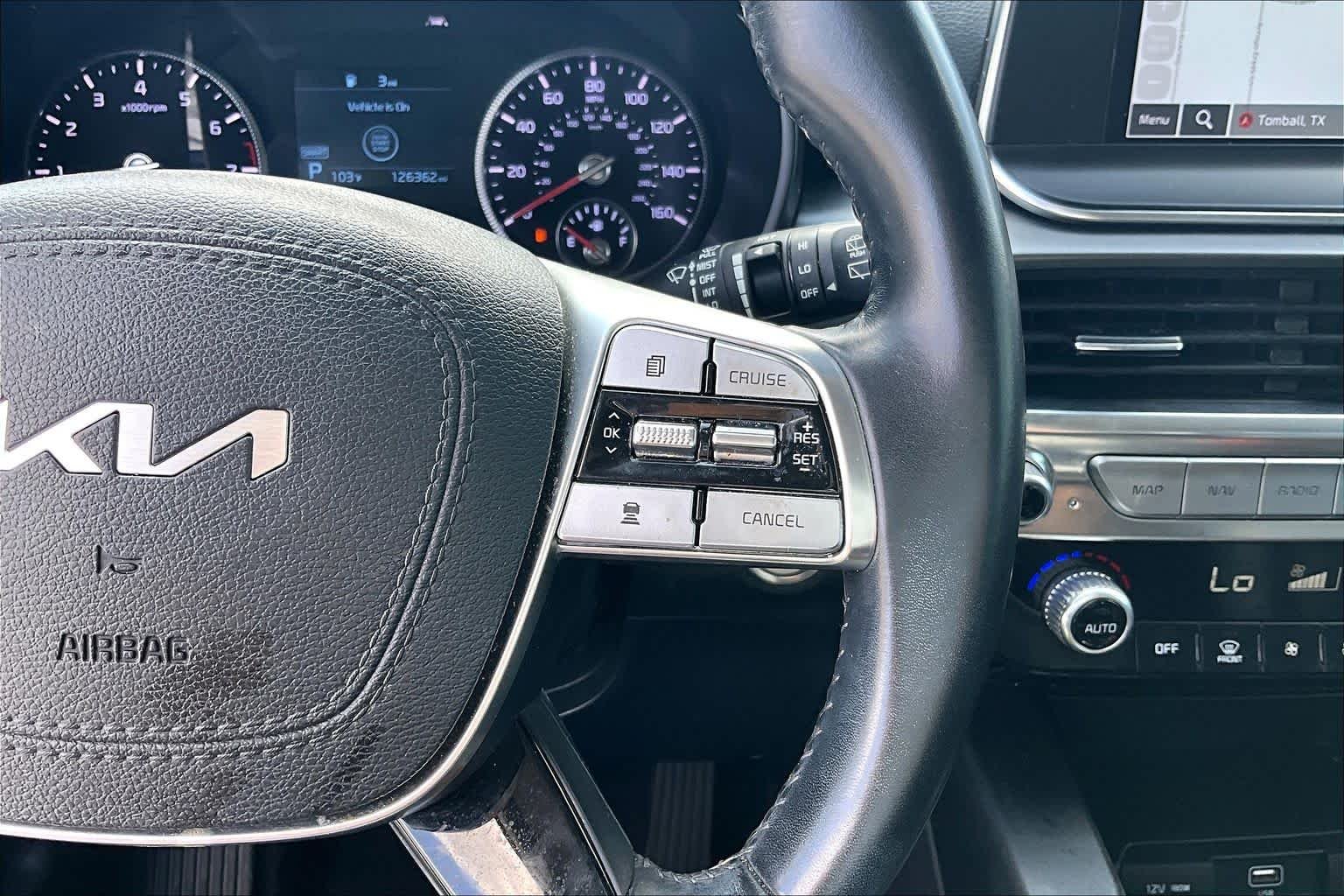 Used 2022 SILVER Kia LX image 23