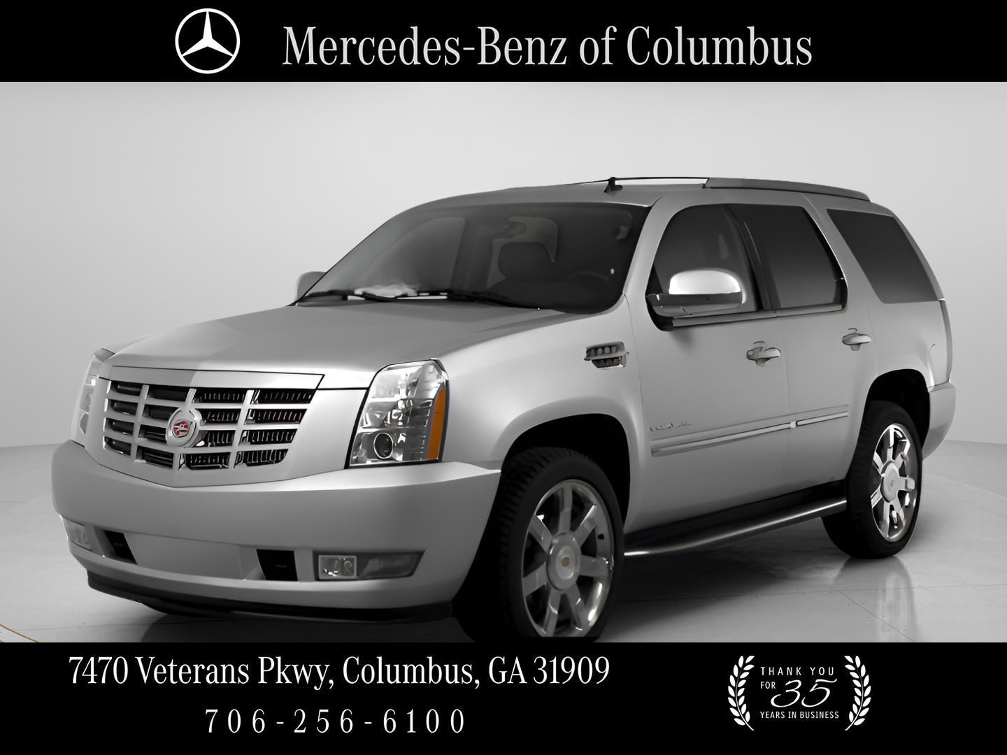 2010 Cadillac Escalade 2WD's photo