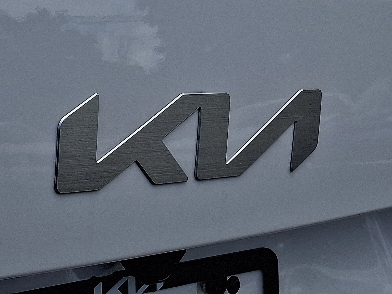New 2027 Glacial White Pearl Kia SX-PRESTIGE image 6