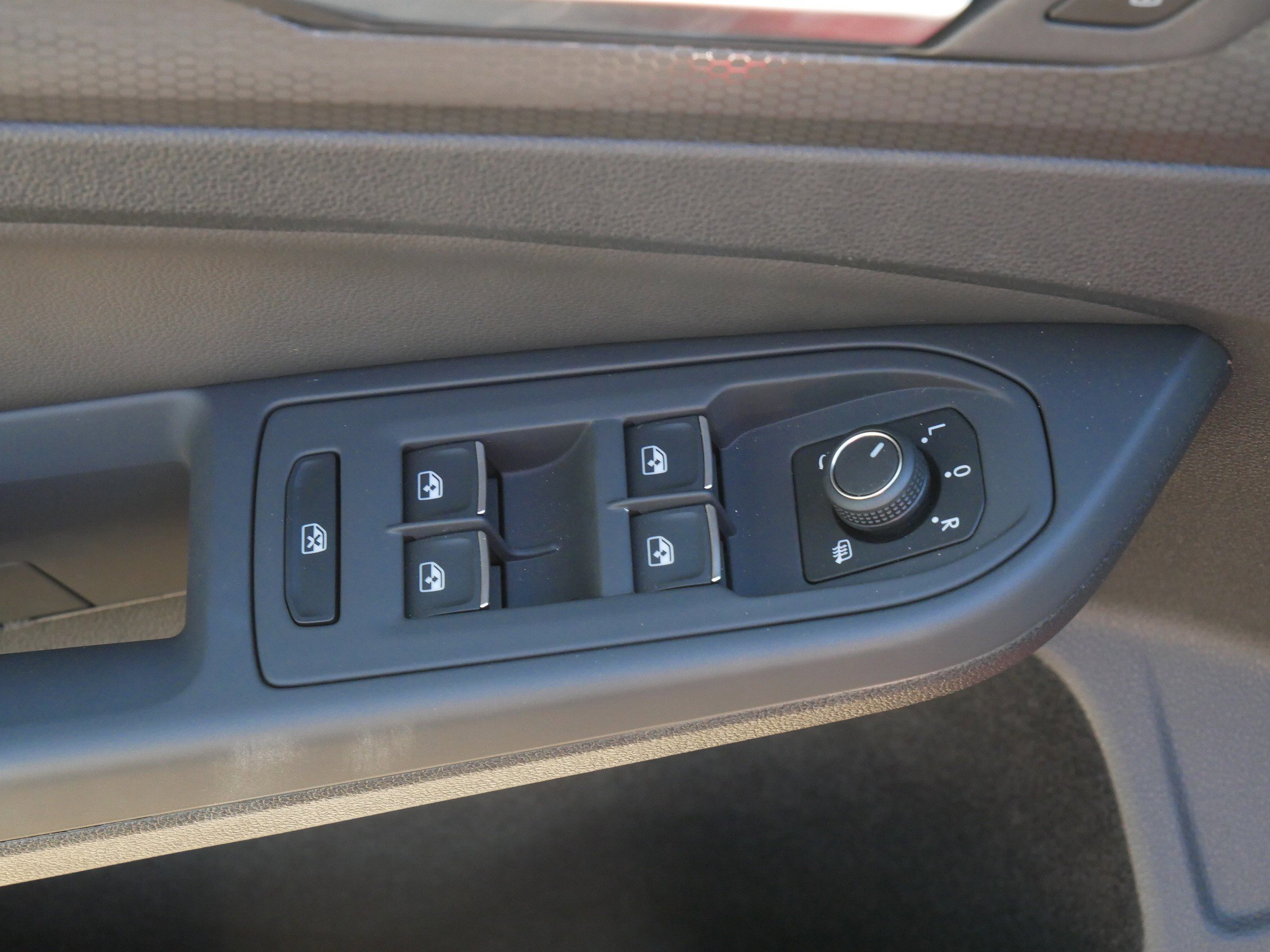 Used 2024 Red Volkswagen Autobahn image 18