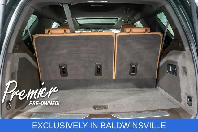 Used 2021 Black Cadillac Sport image 9