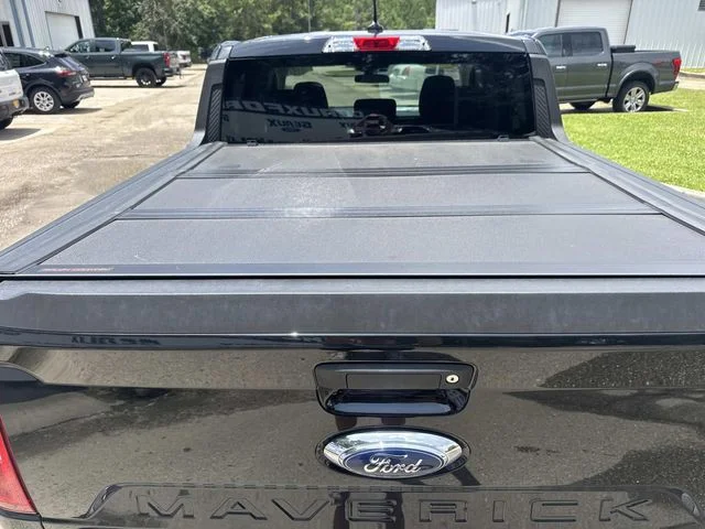 Used 2024 Black Ford XLT image 17