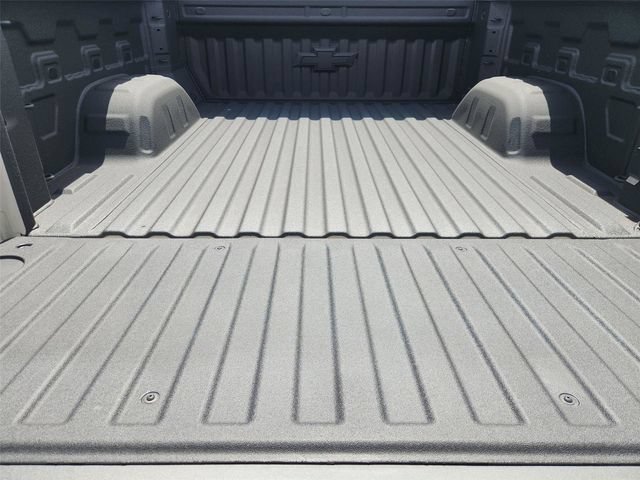 New 2026 White Sands Chevrolet RST image 27