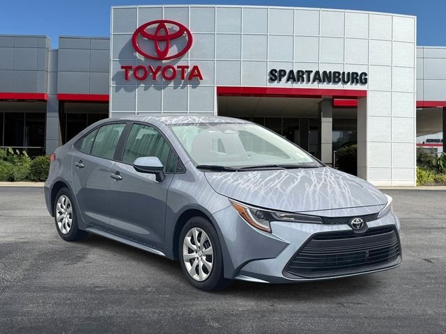 2025 Toyota Corolla LE CVT's photo