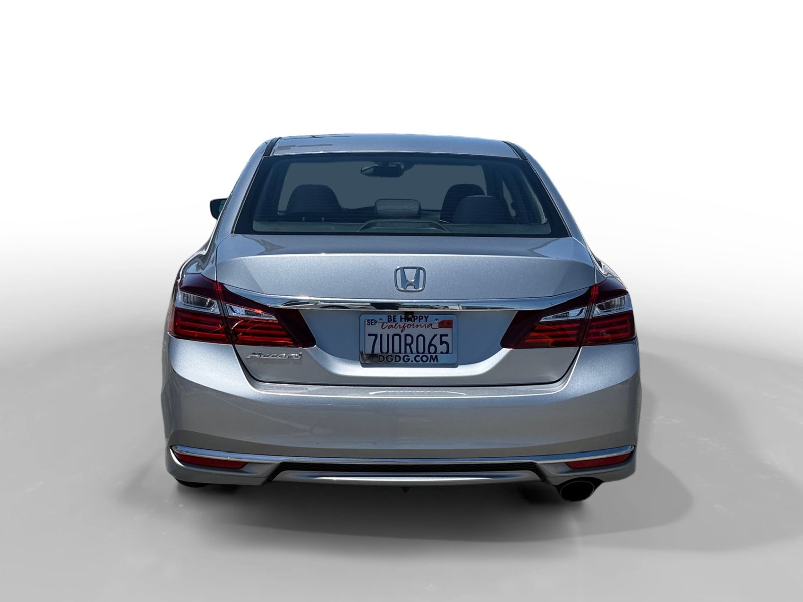 Used 2017 Silver Honda LX image 4