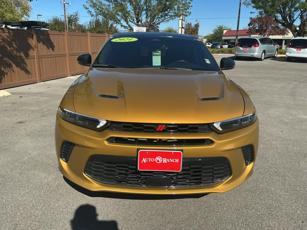 Used 2024 Acapulco Gold Dodge R/T Plus image 2