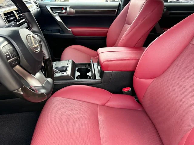 Used 2023 White Lexus 460 image 9
