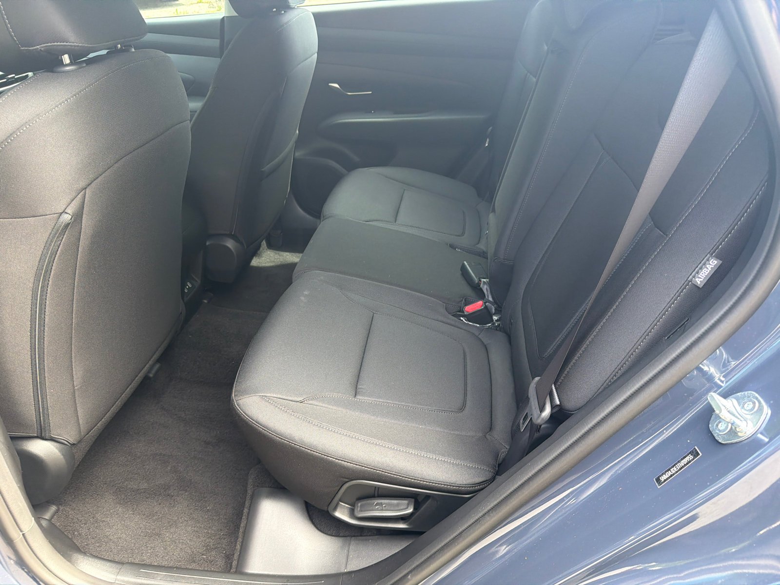 New 2026 Atlantis Blue Hyundai SE image 14