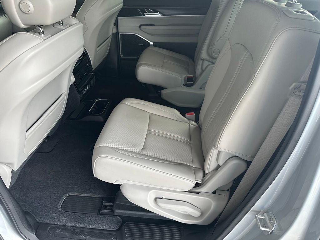 Used 2023 Silver Jeep Series II image 32