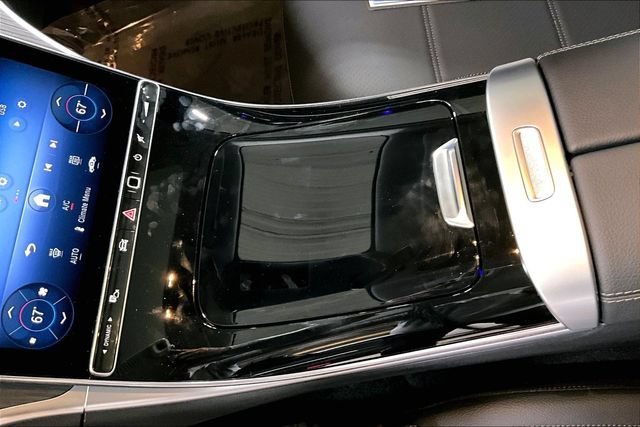 2026 Mercedes-Benz C-Class Sedan C 300 - Photo 38
