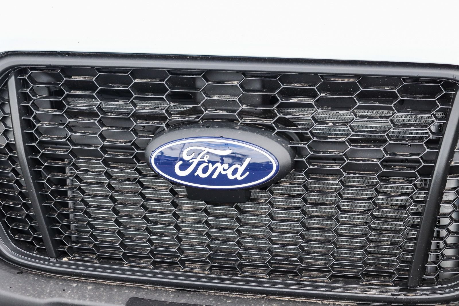 New 2026 Oxford White Ford Cargo Van image 11