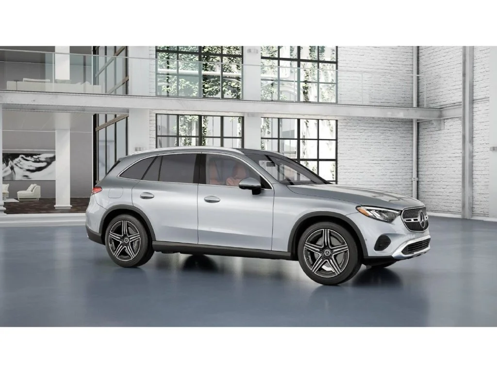New 2027 Silver Mercedes-Benz GLC 300 image 45