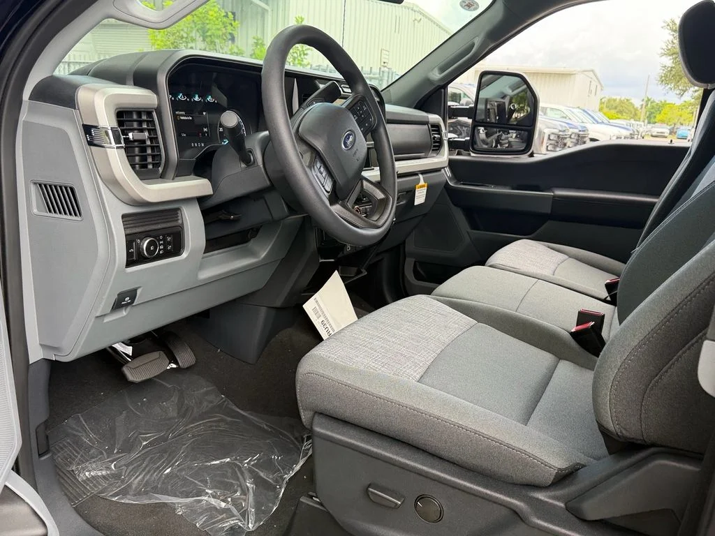 New 2026 Agate Black Metallic Ford F-250® XLT image 11