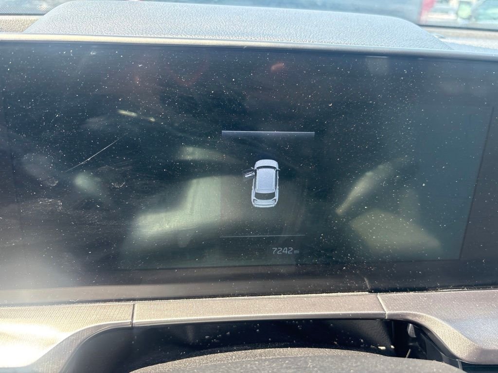 Used 2024 Black Kia S image 21