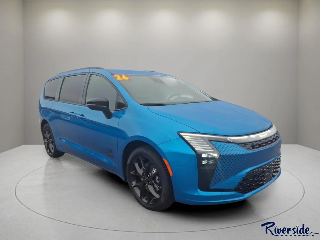 2027 Chrysler Pacifica Select