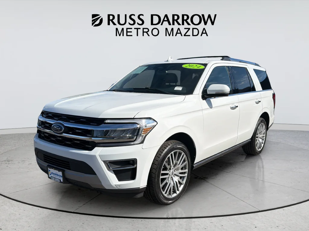 Used 2024 White Ford Limited image 1