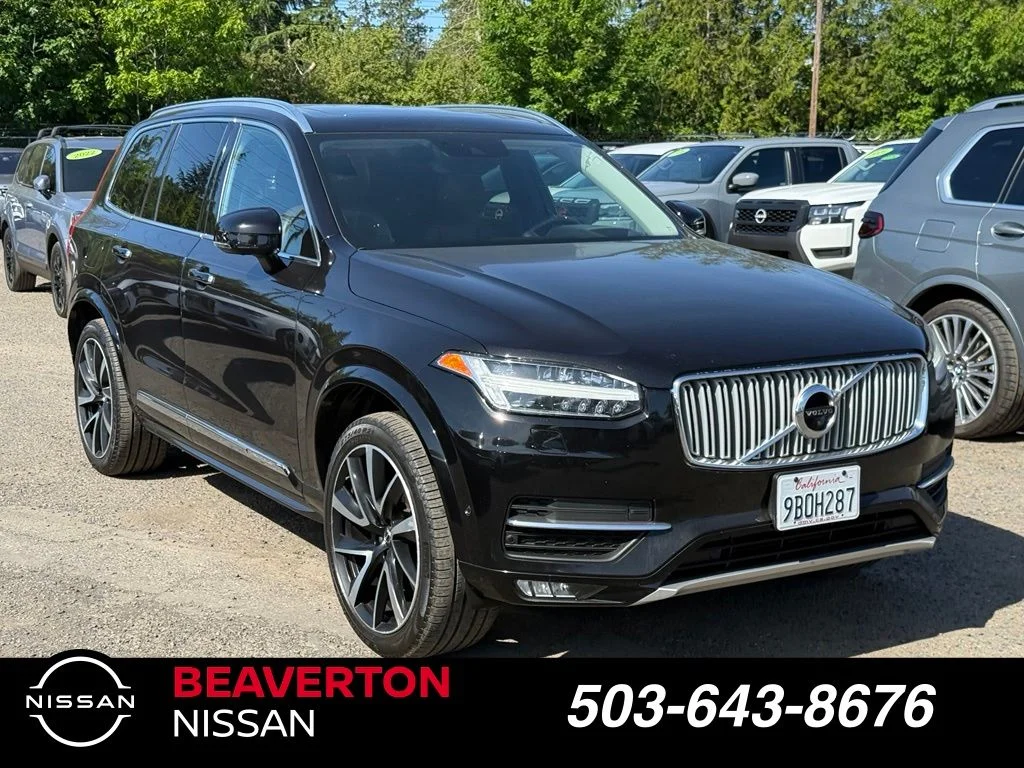 Used 2019 Black Volvo T6 Inscription image 1