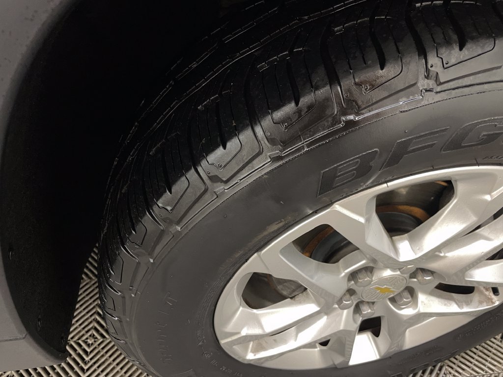 Certified Used 2019 MOSAIC BLACK METALLIC Chevrolet LT Cloth image 53