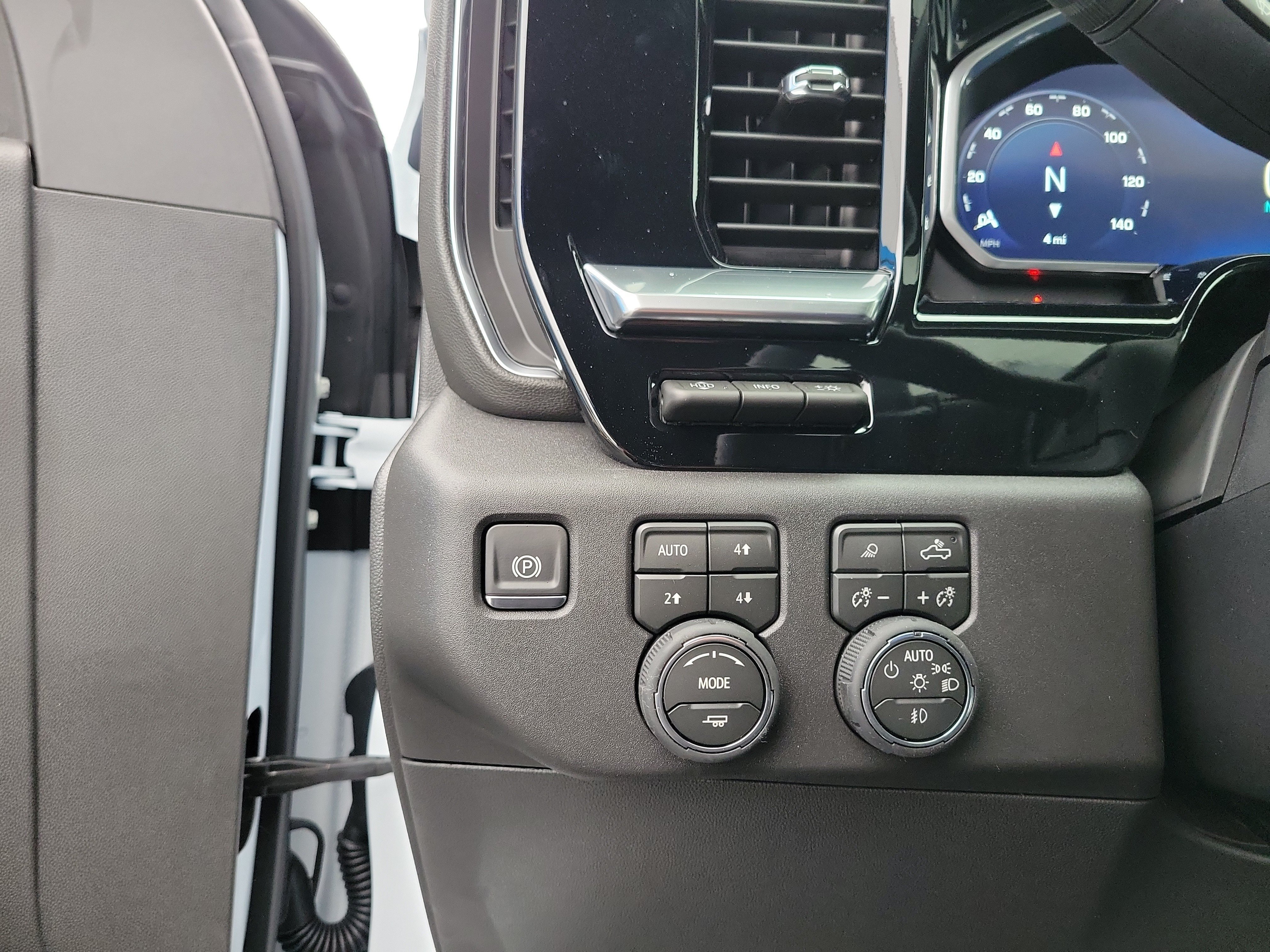 2026 Chevrolet Silverado 1500 LTZ - Photo 20