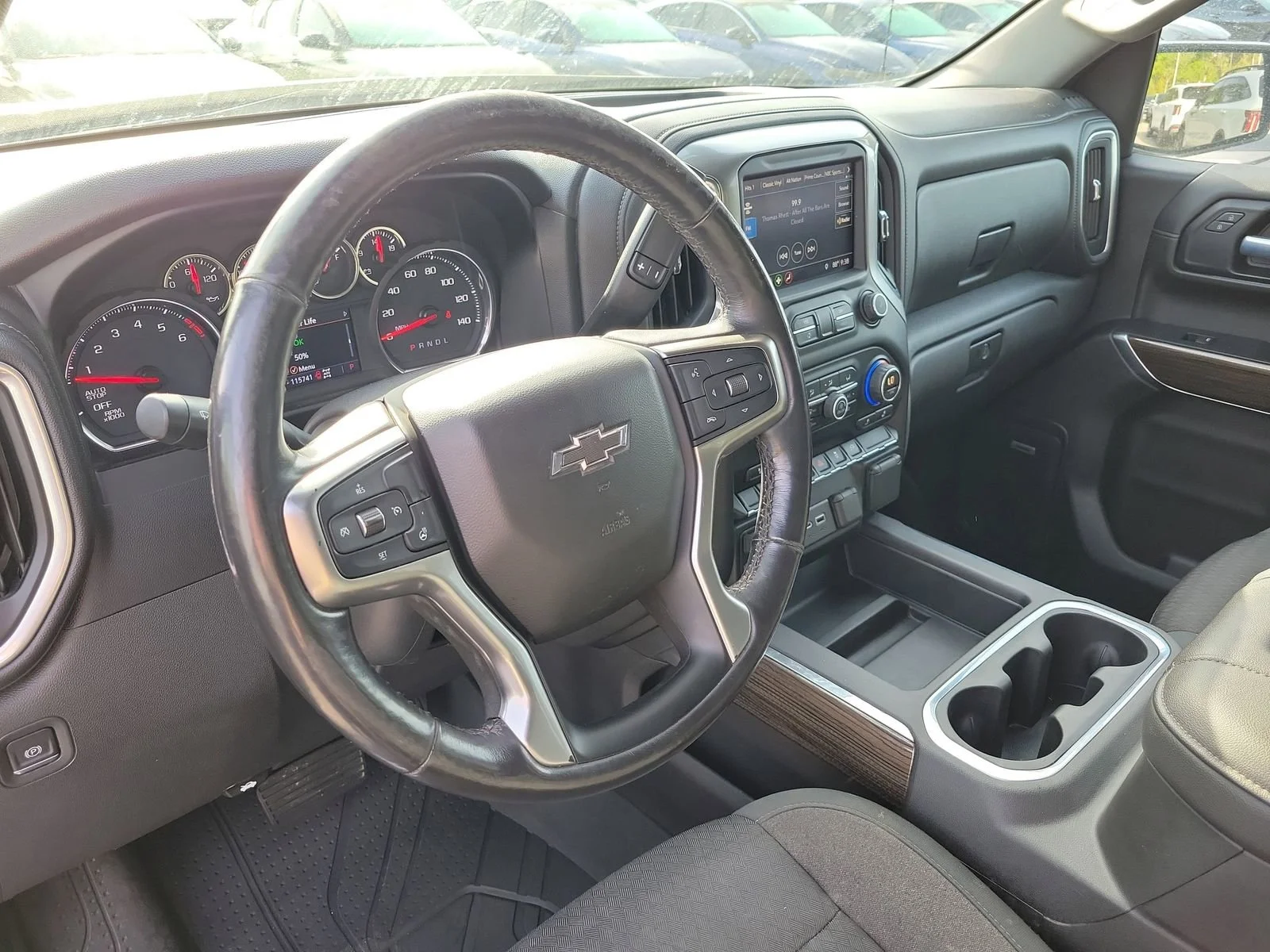2019 Chevrolet Silverado 1500 RST - Photo 21