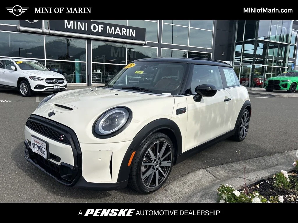 2023 MINI 3 Door S