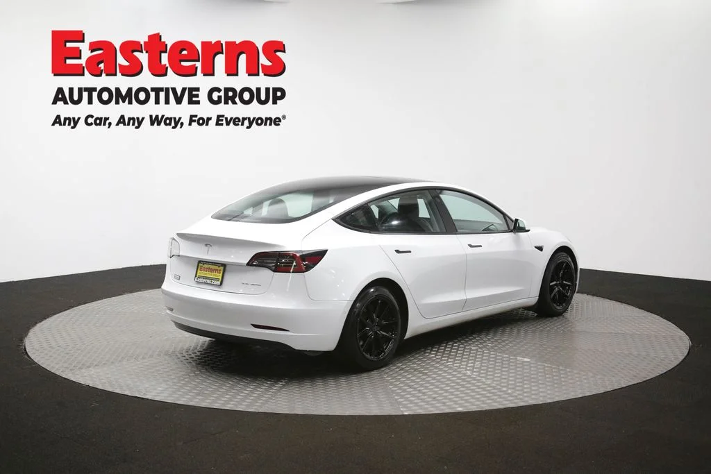 Used 2022 White Tesla Long Range image 35