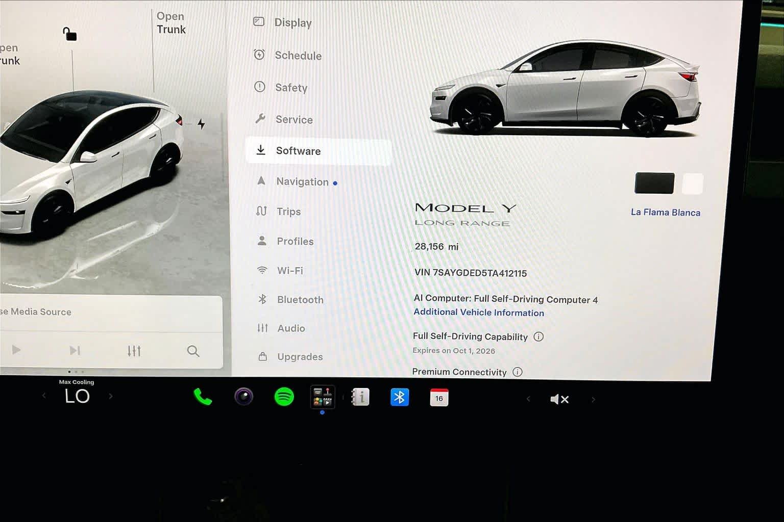 Used 2026 Pearl White Multi-Coat Tesla  image 23