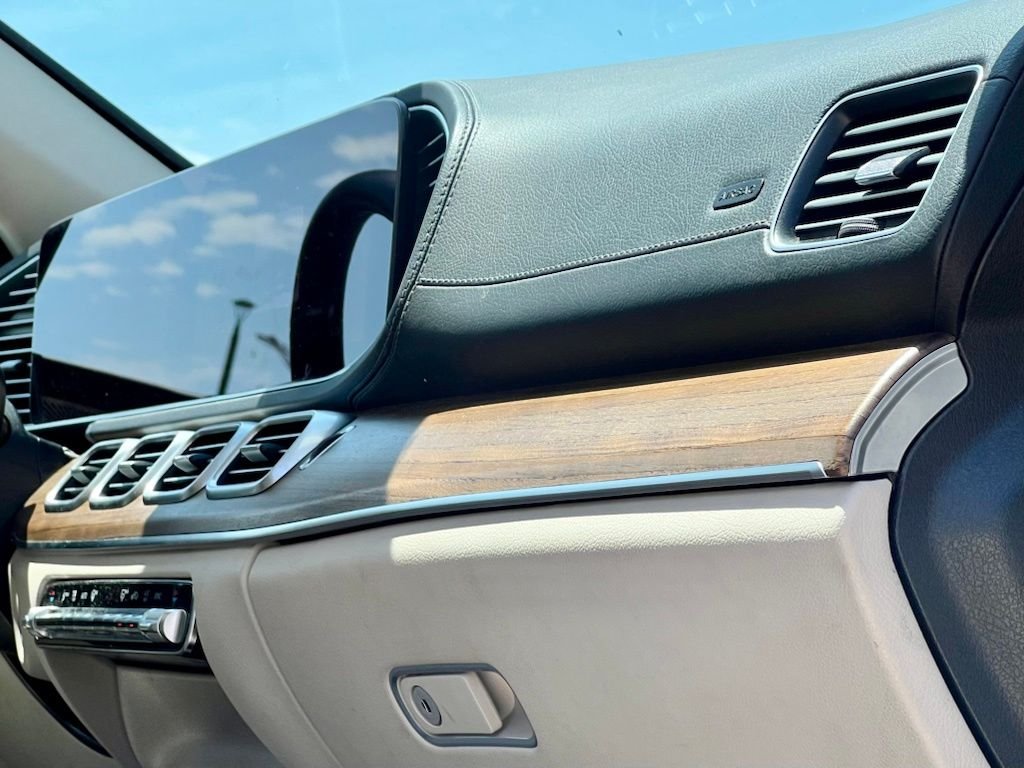 Certified Used 2024 White Mercedes-Benz GLS 450 image 7
