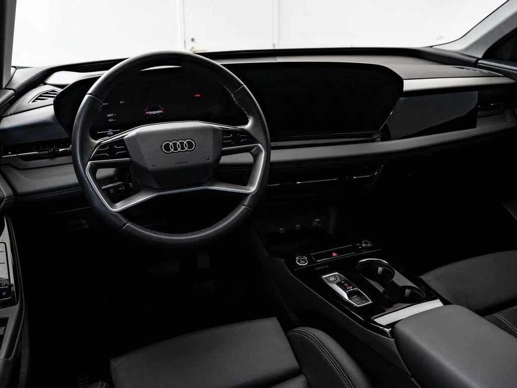 Used 2025 Mythos Black Metallic Audi Premium Plus image 4
