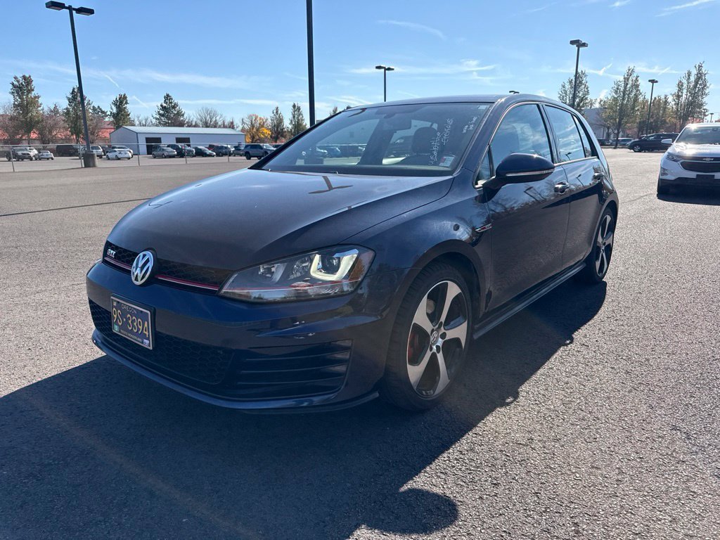 Used 2015 Night Blue Metallic Volkswagen 2.0T SE image 3