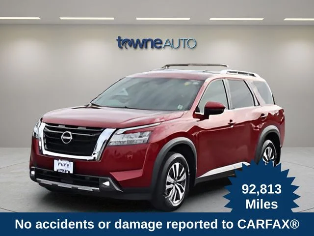 2022 Nissan Pathfinder SL