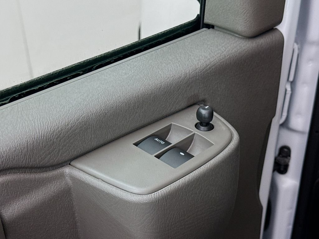 2026 Chevrolet Express Cargo Work Van - Photo 19