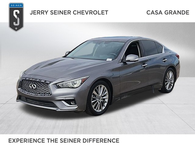 2023 INFINITI Q50 LUXE