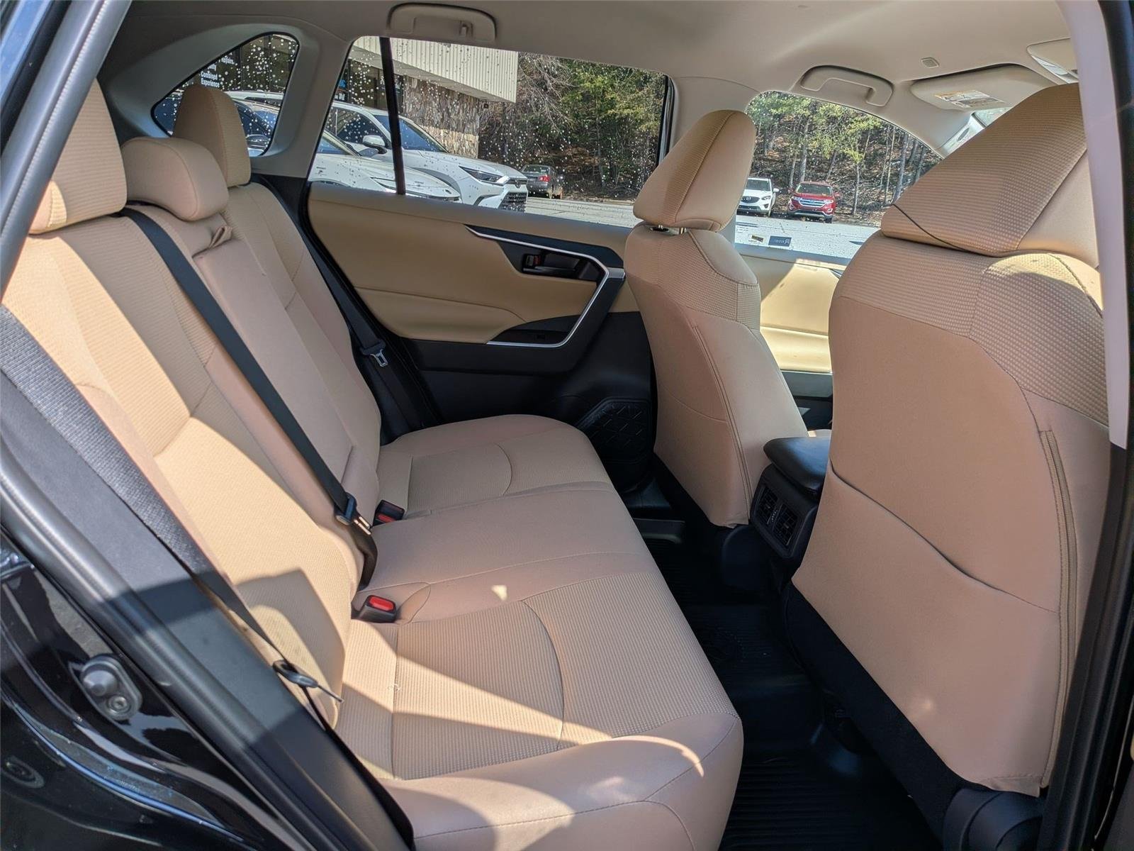 Used 2025 Midnight Black Metallic Toyota LE image 31