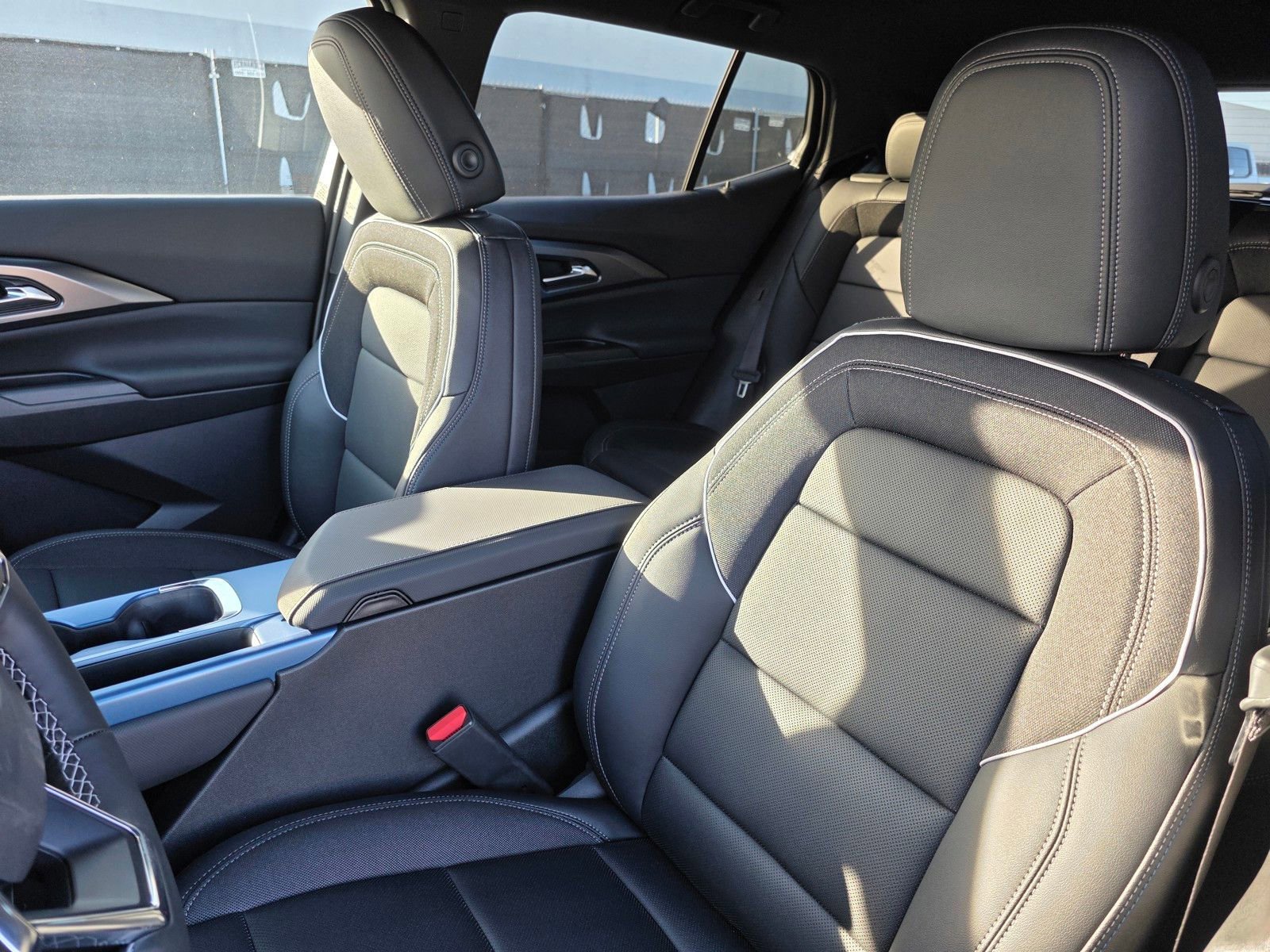 2026 Chevrolet Equinox EV 2LT - Photo 22