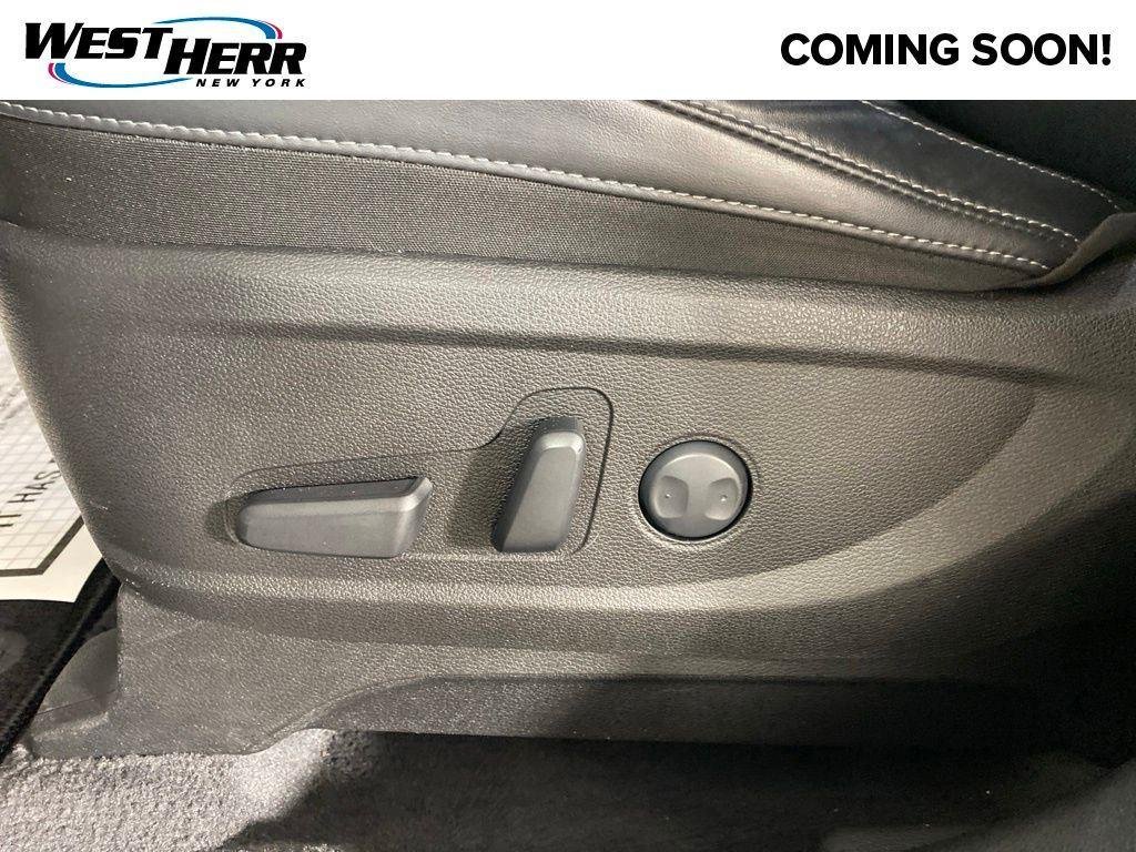 Used 2023 Ebony Black Kia S image 18