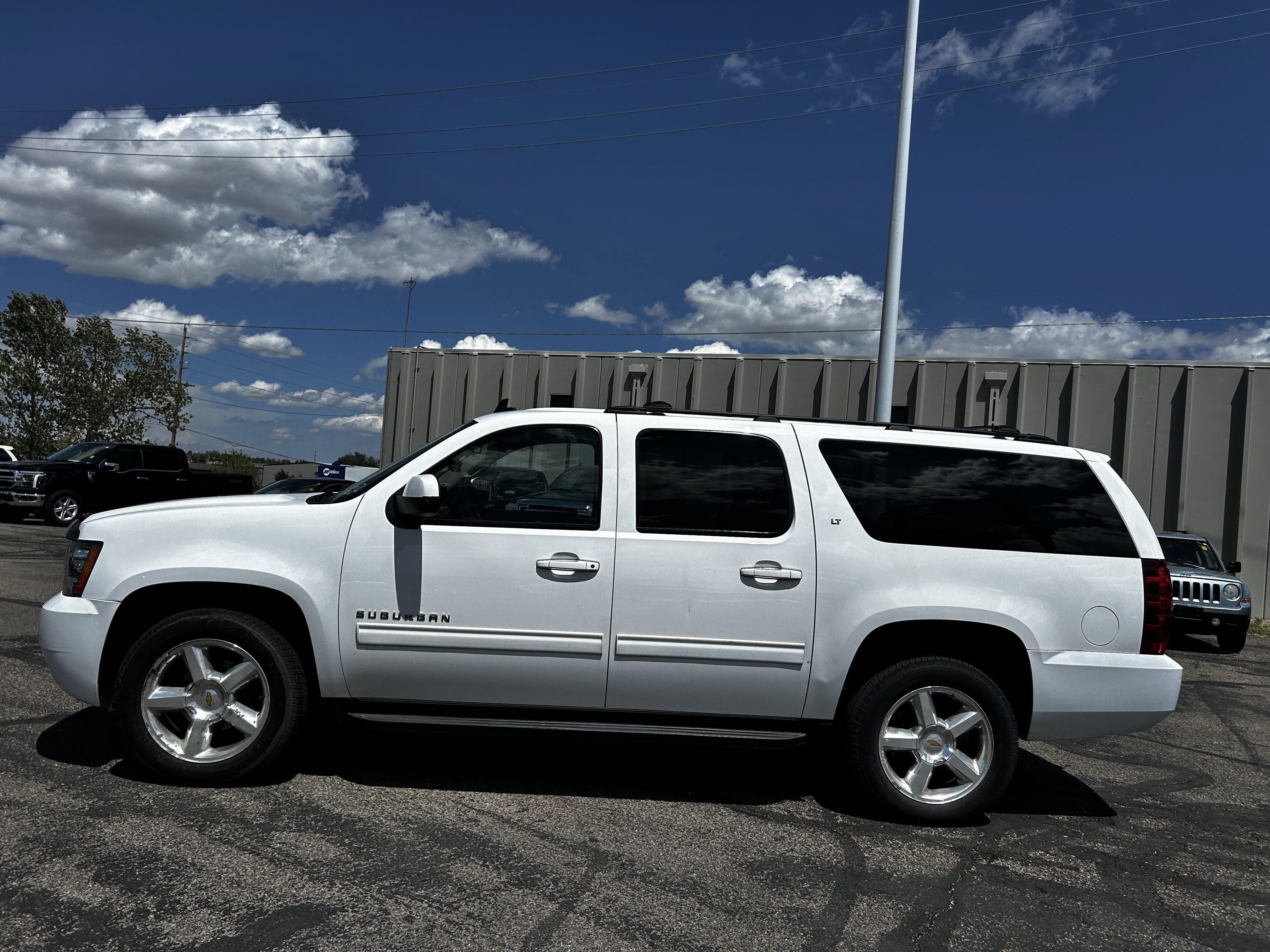 Used 2013 Chevrolet Suburban LT with VIN 1GNSKJE79DR351643 for sale in Cheyenne, WY