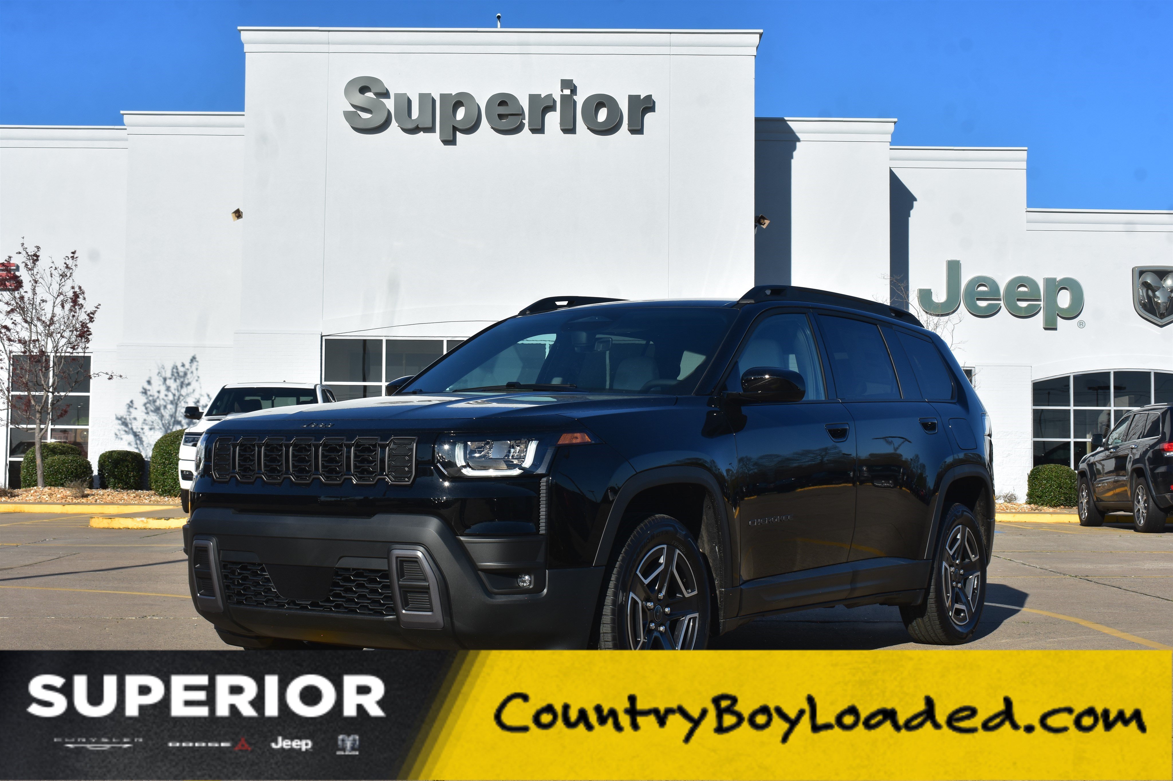 New 2026 Diamond Black Crystal Pearl-Coat Exterior Paint Jeep Laredo image 1