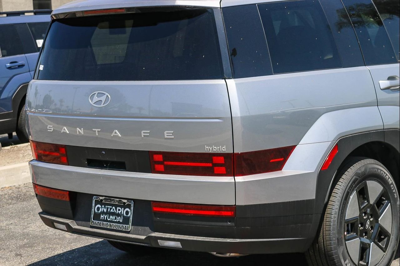 New 2026 Silver Hyundai SEL image 35