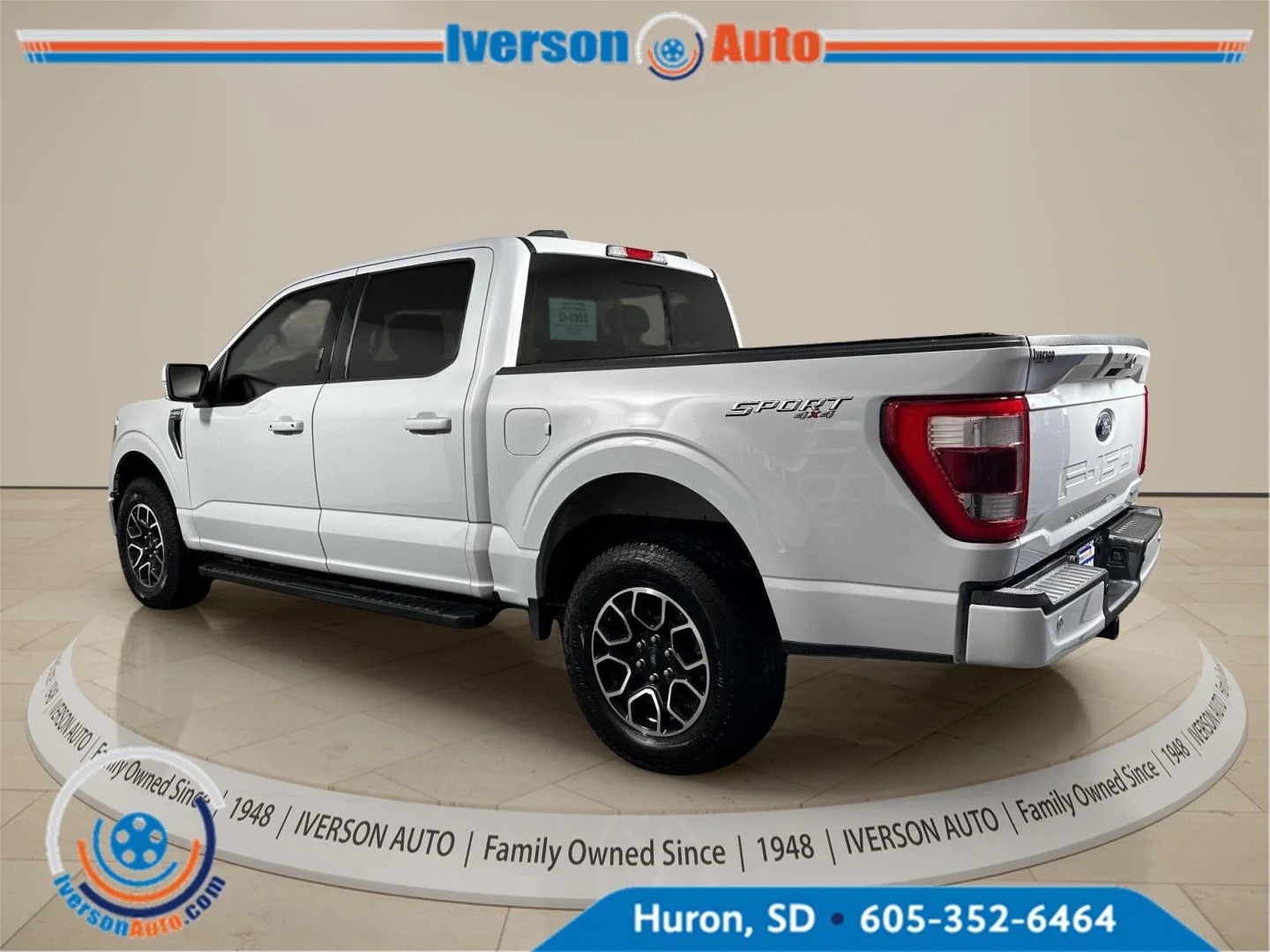 Used 2022 Space White Ford LARIAT image 6