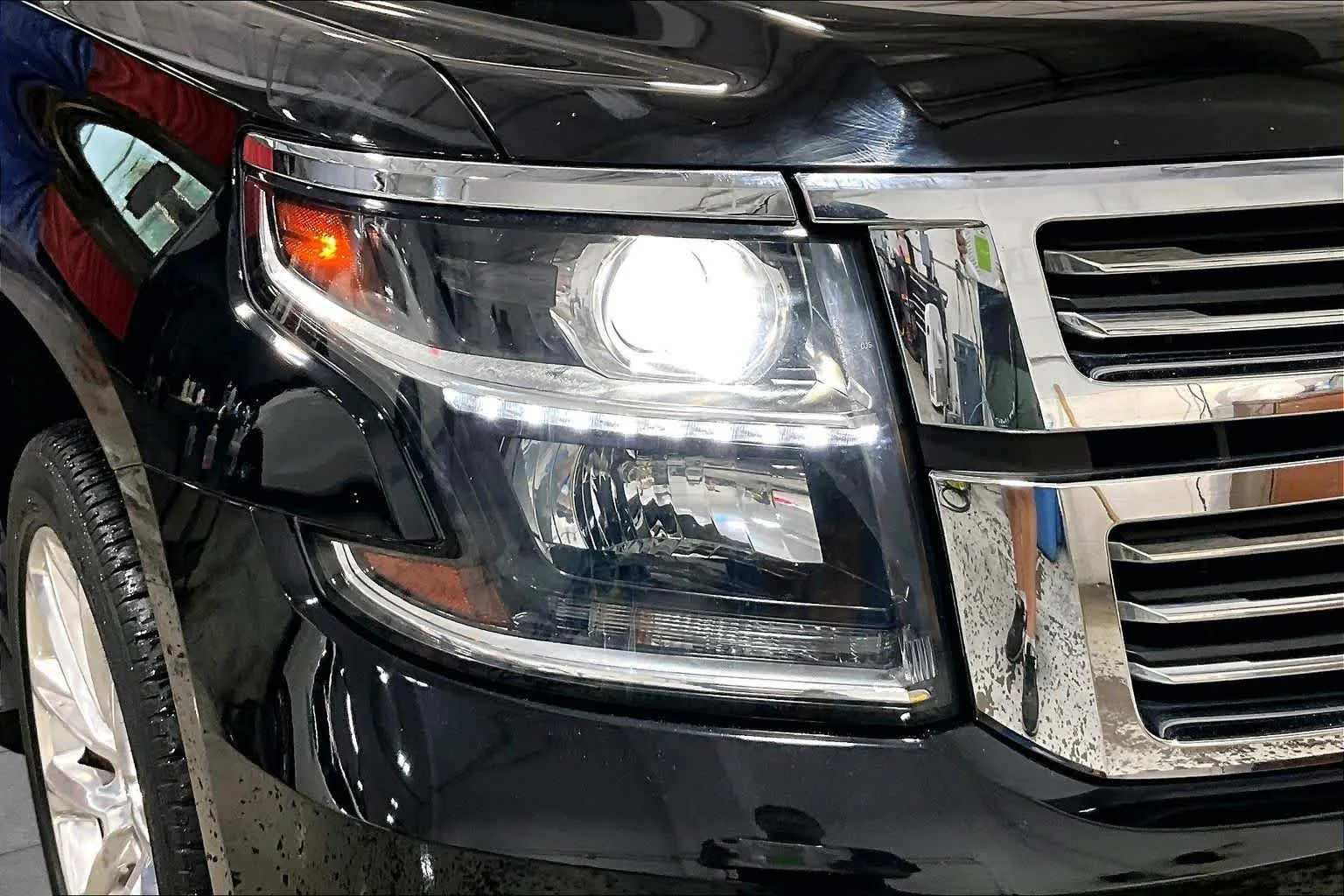 Used 2019 Black Chevrolet Premier image 27