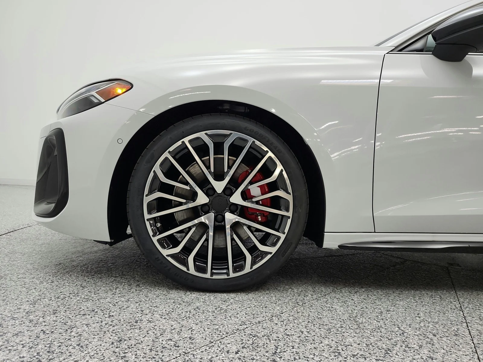 New 2026 Glacier White Metallic Audi Premium Plus 3.0 TFSI quattro image 15