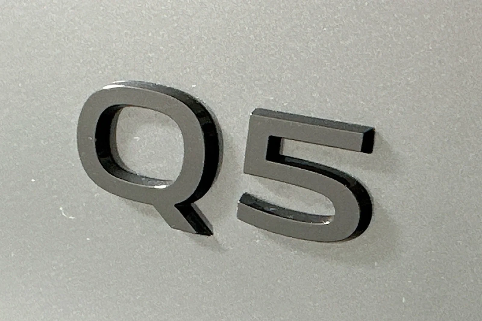New 2026 Tambora Gray Metallic Audi Premium image 10