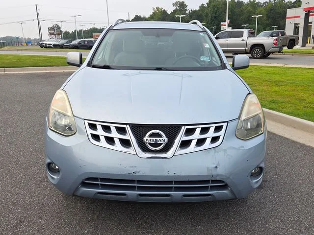 Used 2013 Blue Nissan S image 2